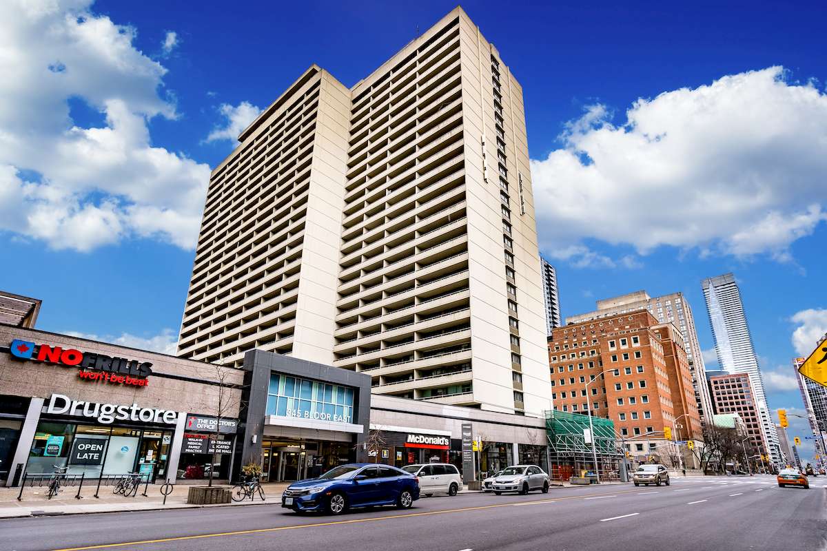 Huntley Apartments | 2839377