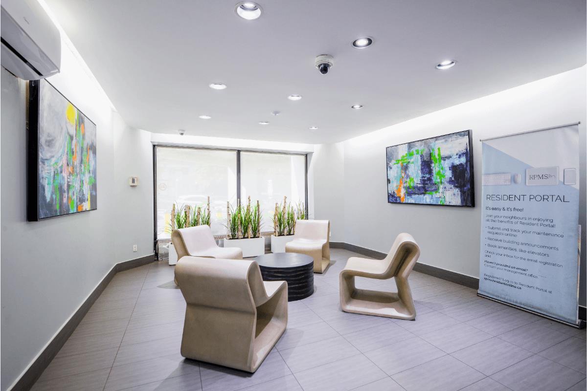 Huntley Apartments | 2839377