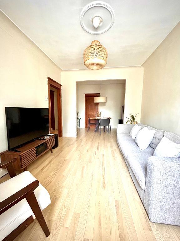 Magnifique 6 1/2 avec 2 chambres fermées! | 2839723