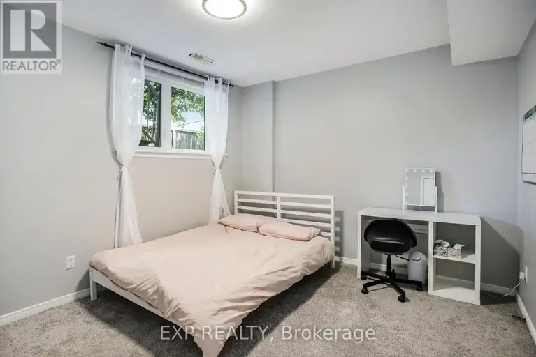 163 KELTIE PRIVATE | 163 KELTIE PRIVATE, Ottawa | 2839879