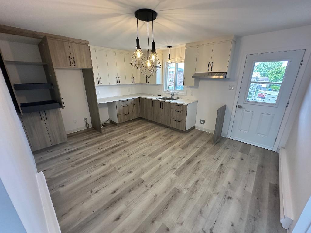 Appartement 5 1/2 | 2840022
