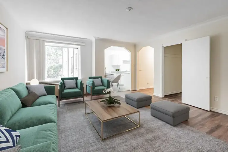 117 Old Forest Hill Road & 725 Eglinton Avenue West | 725 Eglinton Ave W, Toronto | 2963465