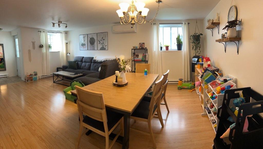 ***NOUVEAU pour 1er JUILLET 2025 *** 4 1/2 Repentigny, très grand, super propre, thermopompe A/C, cabanon, terrasse, 2 stationnements. | 2840976