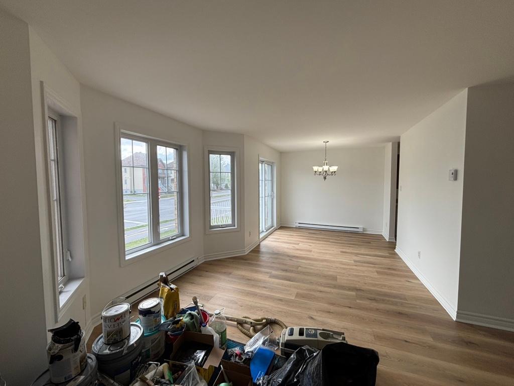 Grand 5½ rénové au rez-de-chaussée, Repentigny – 1246 pi², 2 stationnements, 1 750 $ | 2840987