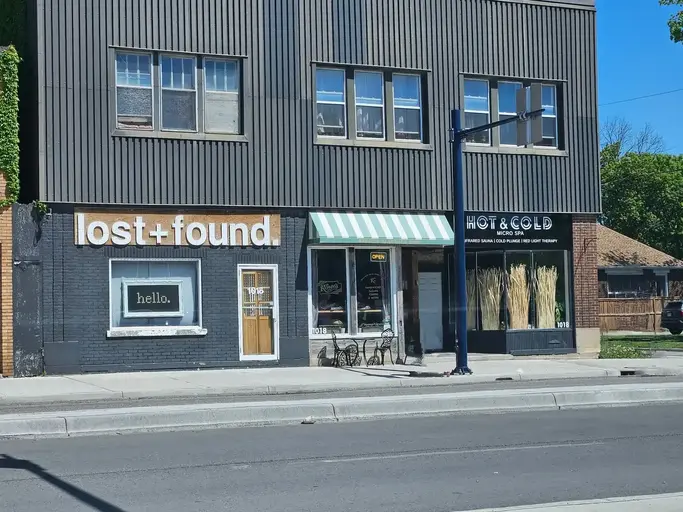 Dundas Str. 1018 | Dundas Str. 1018, London | 2891078