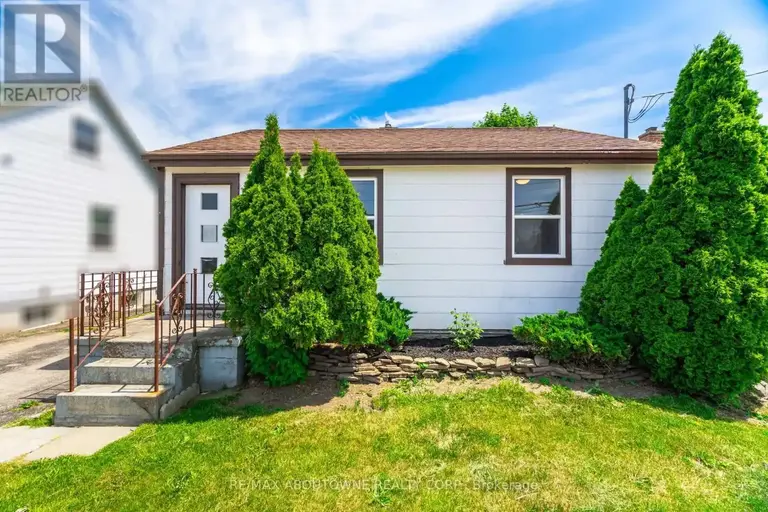 126 CROSS AVENUE | 126 CROSS AVENUE, Oakville | 2891118