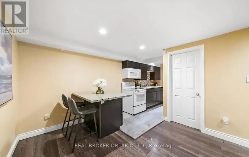 BASEMENT - 10 ANNAMARIA DRIVE | BASEMENT - 10 ANNAMARIA DRIVE, Georgina | 2841161