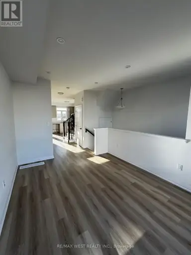 15 - 55 TOM BROWN DRIVE | 15 - 55 TOM BROWN DRIVE, Brant | 2841181