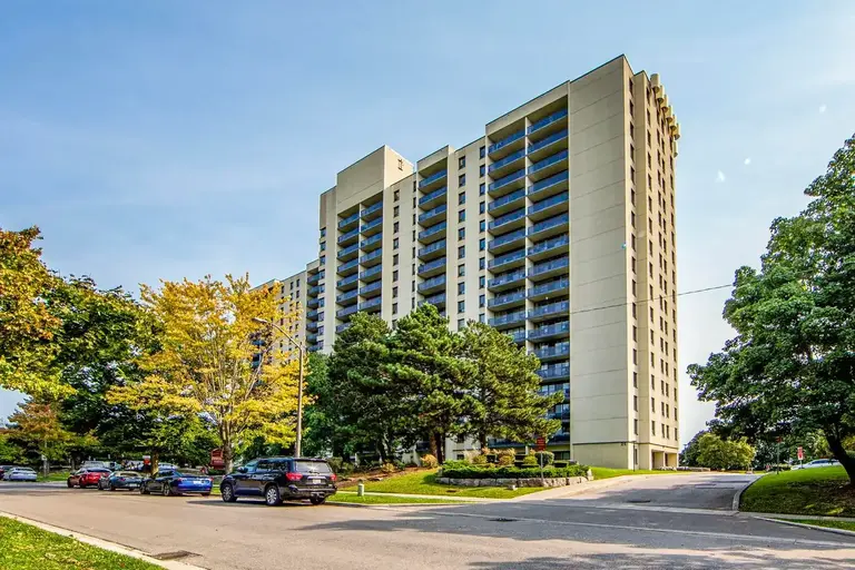 Laurel Grove | 25 Parkway Forest Drive, Toronto | 2842028