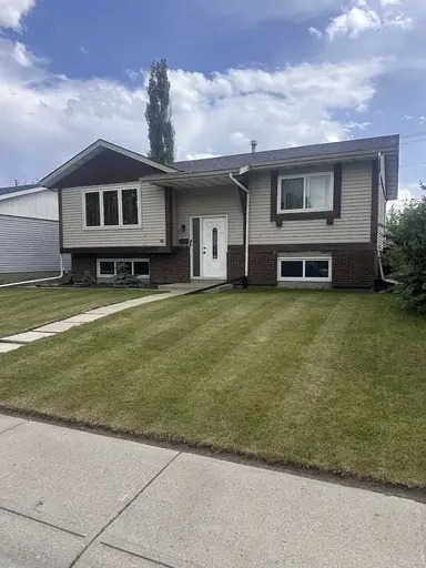2 bdrm basement in Doverglen , Looking for one renter | Calgary | 2845163