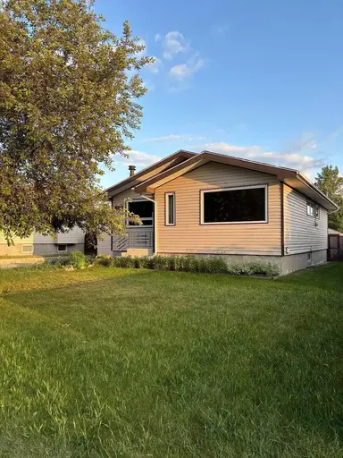 Spacious Home for Rent in Olds | 4713 52 Street, Olds | 2845172