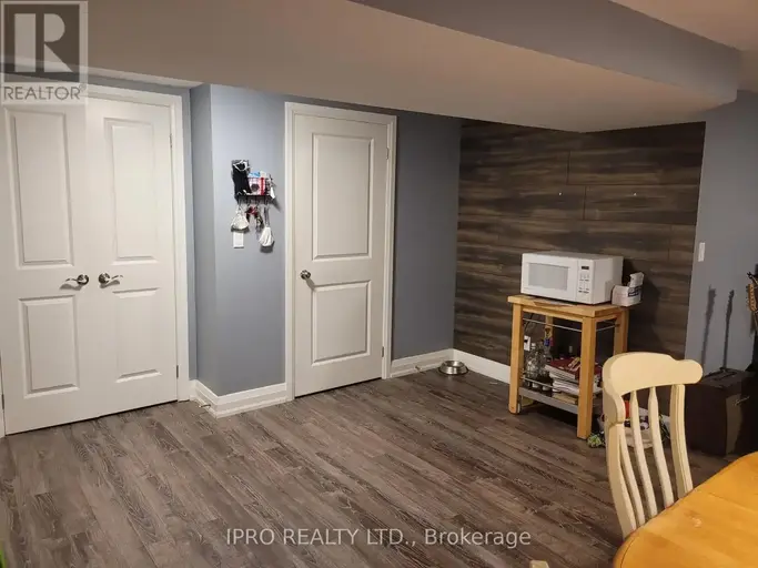 BSMT - 296 THIRD LINE | BSMT - 296 THIRD LINE, Oakville | 2842469