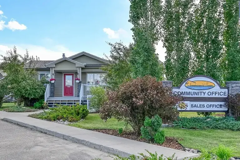 Fontaine Village | 5918 Fontaine Drive, Cold Lake | 2842632