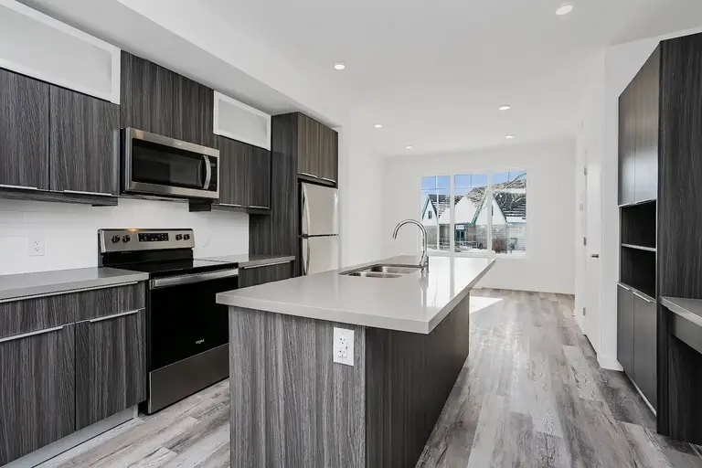 Park Facing Corner Unit Townhouse | 11708 109 Avenue, Edmonton | 2842646
