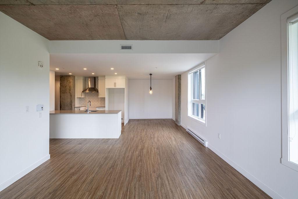 6 1/2 + en COIN - Bureau - Lévis centre-ville | 2842680