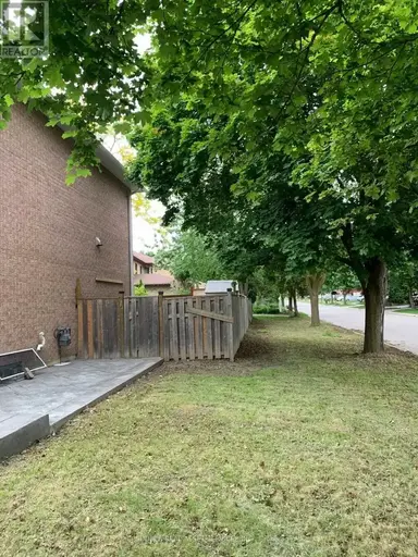 BASEMENT - 46 SOMERSET CRESCENT | BASEMENT - 46 SOMERSET CRESCENT, Richmond Hill | 2843300