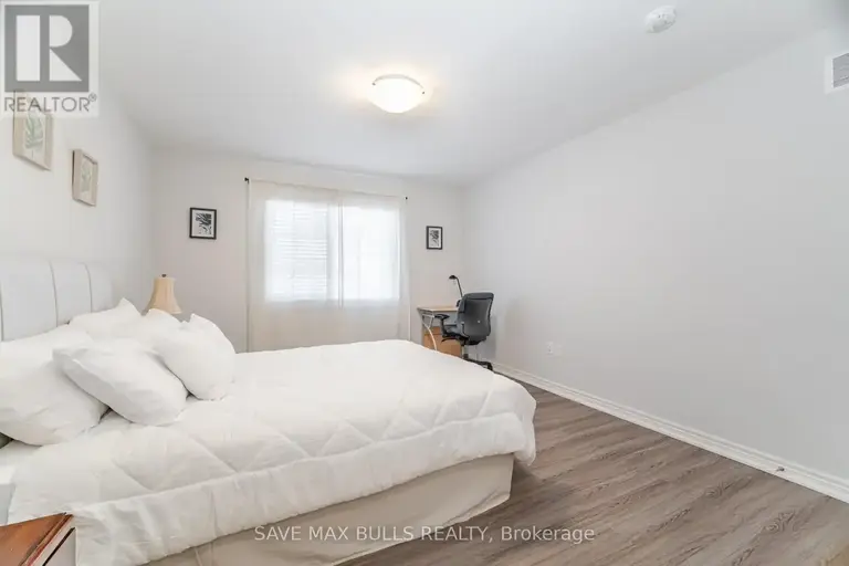 127 ACACIA ROAD | 127 ACACIA ROAD, Pelham | 2843800