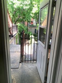 3 1/2ToutInclusJardinWifiÉlectros1400$Possibilité2Chambres MurMobilePermet2Chambres&PièceSalon-CuisineChauffageEauCh EntréePrivéeDansTriplexProprioOcc | 2845964