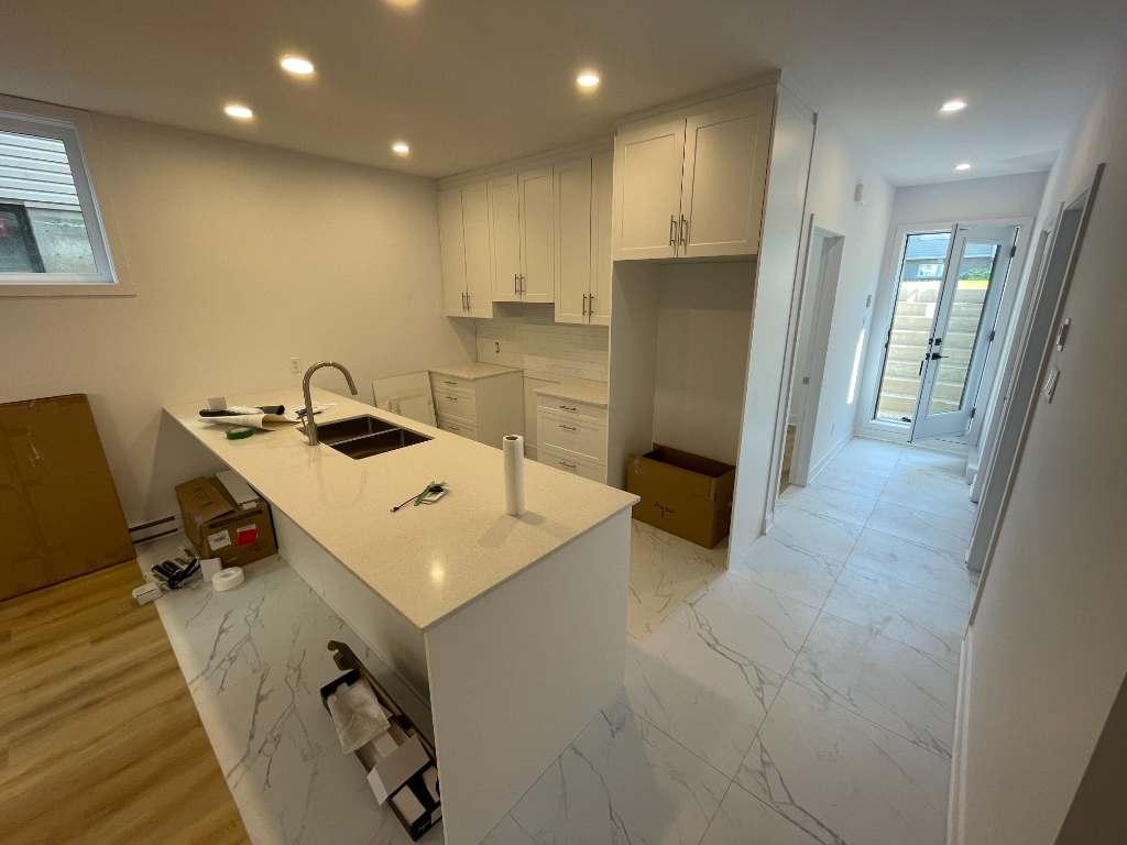 DEMI-SOUS-SOL - 5 ½ neufs haut de gamme – 1er aout 2025 | 2845987
