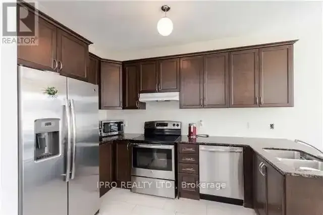 14 COLLIN COURT | 14 COLLIN COURT, Richmond Hill | 2871419
