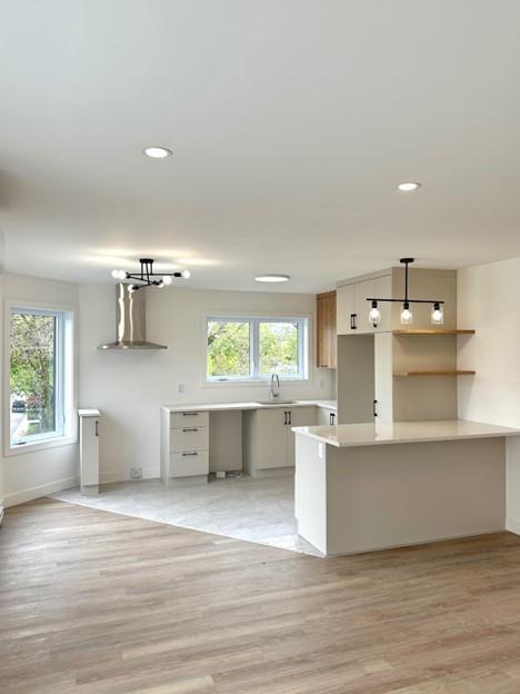 5 ½ TOUT inclus avec 2 salles de bain et stationnement intérieur | 2846328
