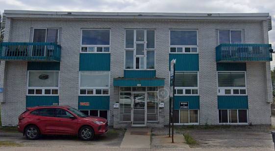 246 Boulevard Albiny-Paquette (Mont-Laurier) 2 Chambres | Chauffé Et éclairé | Électroménagers Sur Place | 2846383