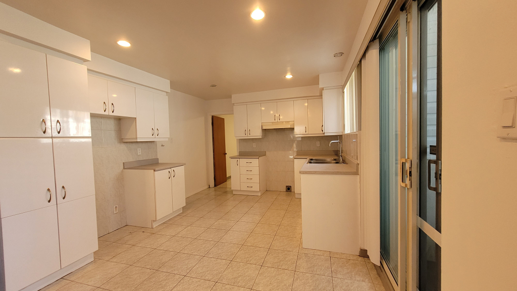 3.5 Bas De Plex Avec Entrée Privée | 2846386