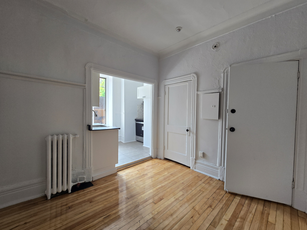 Appartement 3 1/2 à Louer – 4088 Av. Du | 2846390