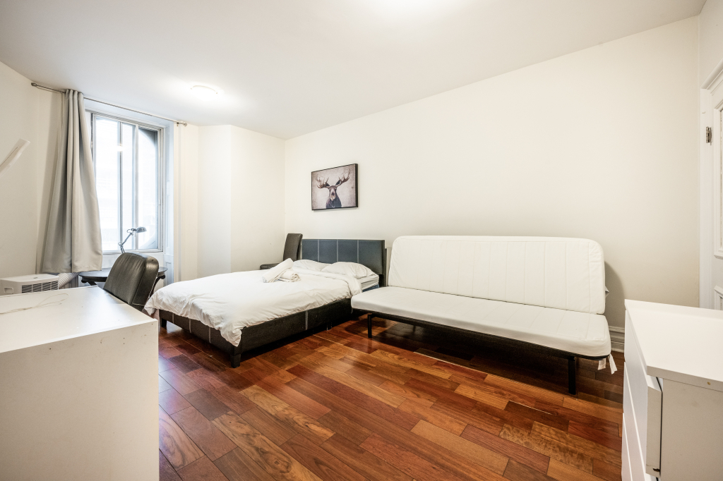Furnished Private Room In Shared App. | 2846397