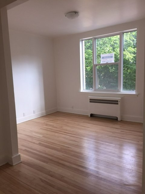 *APPARTEMENT 3 ½ DISPONIBLE 1ᵉʳ JUILL | 2846404