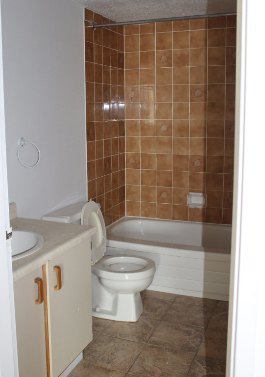 Beau Grand Une Chambre | 2846426