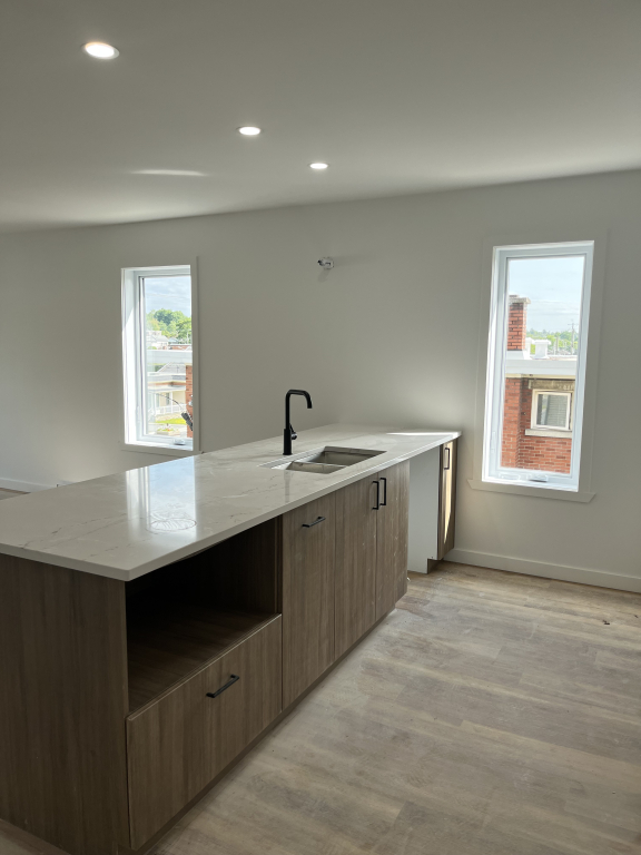 4 1/2 Neuf Magog | 2846612