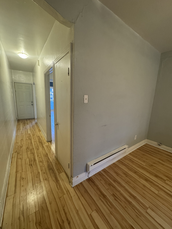 Villeray - Beau 2 1/2 Spacieux | 2846613
