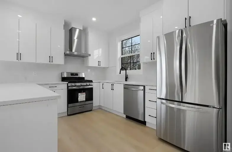 3 Beds 2.5 Baths | 15316 89 Avenue Northwest, Edmonton | 2893372
