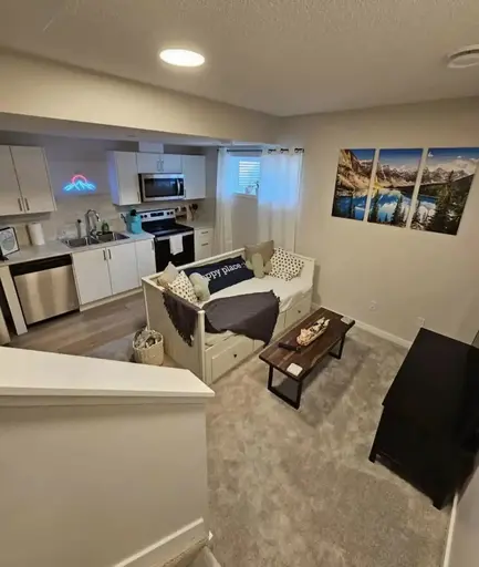 Cozy 1 bedroom suite in new neighbourhood | 2415 Trumpeter Way Northwest, Edmonton | 2846700