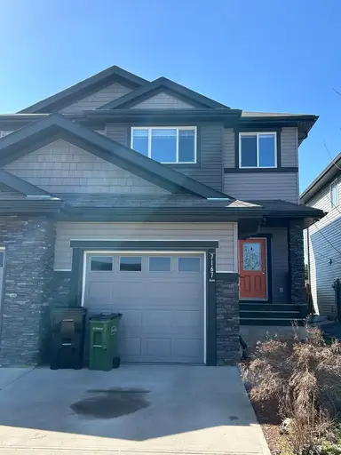 Beautiful 3 Bedroom 2.5 Bathroom Duplex - Freshly Painted! Private Yard + Deck!! | 7167 Cardinal Way Southwest, Edmonton | 2910701