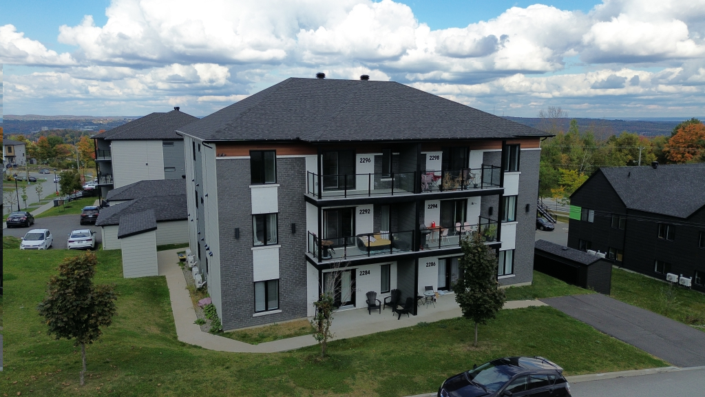 MAGNIFIQUE 5 ½ | CARRÉ BELVÉDÈRE |AOÛT | 2847124