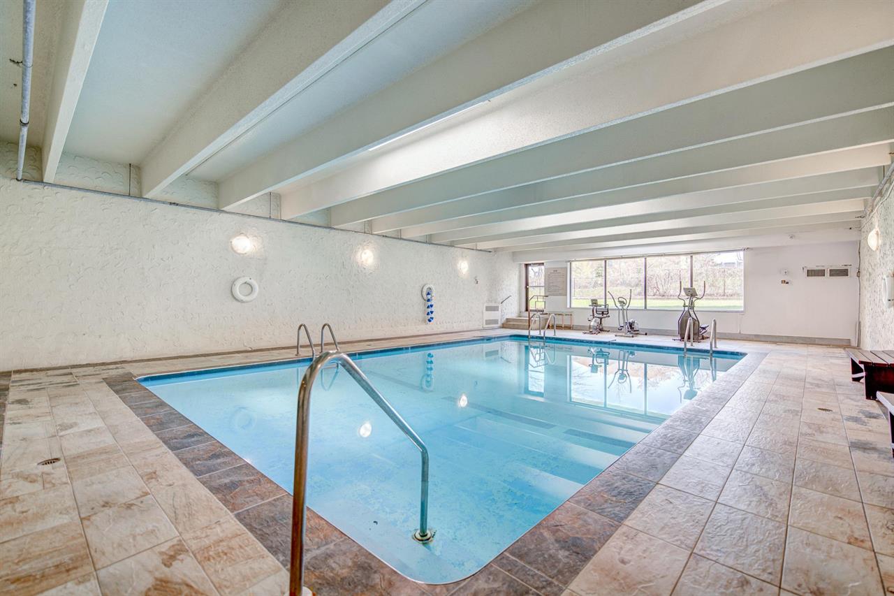 4 ½ Disponible à Partir Du 1ᵉʳ Août 2025 Pour 1 650 $ - 300 BOULEVARD CÔTE-VERTU, Montréal | 2847134