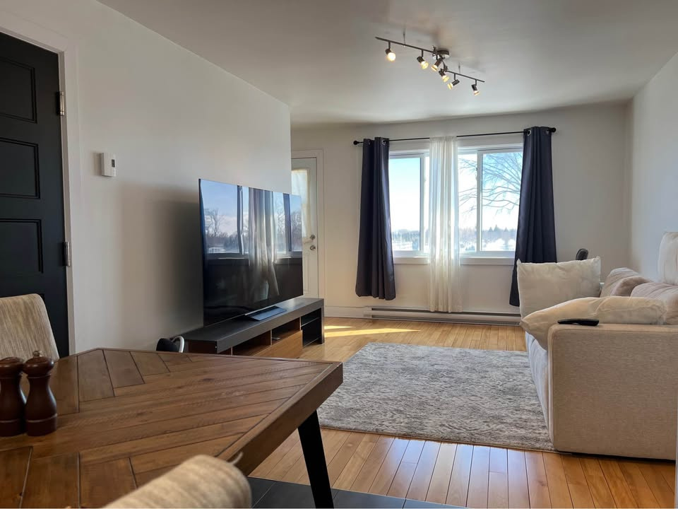St-Leonard - Superbe 4 1/2 Rénové | 2847150