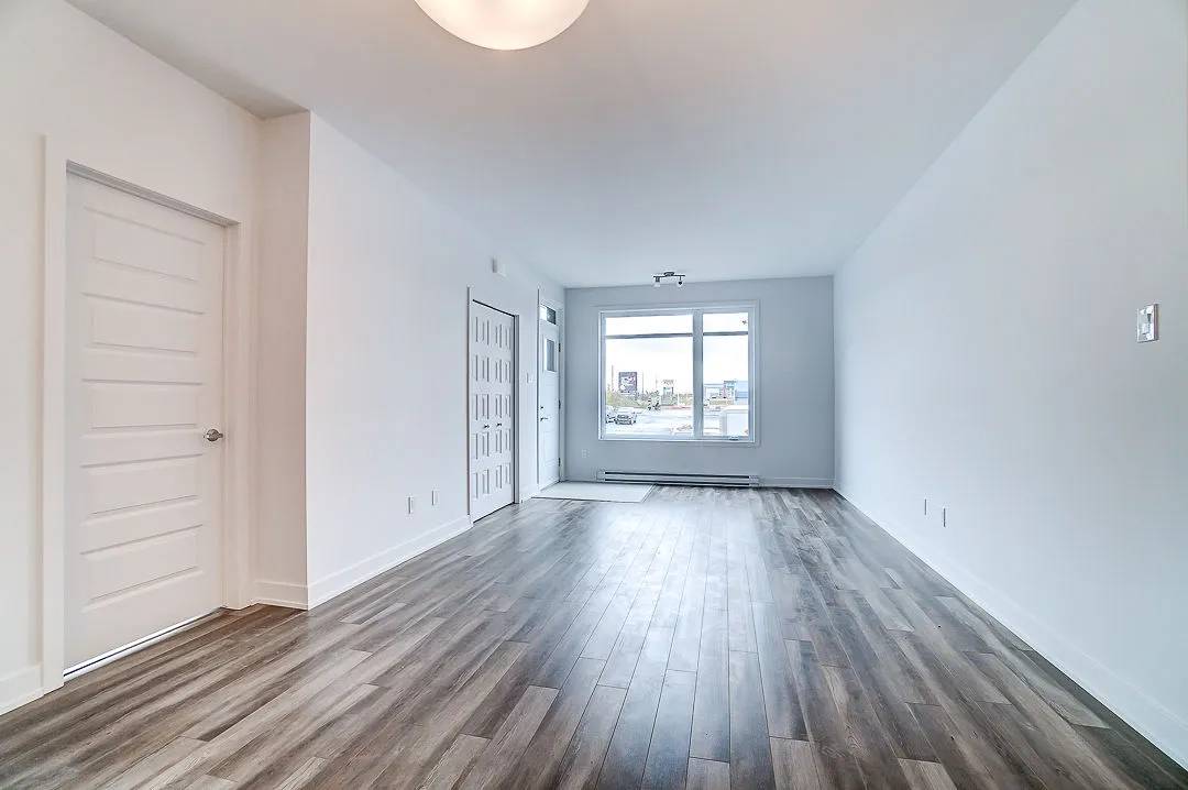 120 Rue Du Maquis (aylmer) Grand Condo Avec A/C Et Stationnement | 2847362