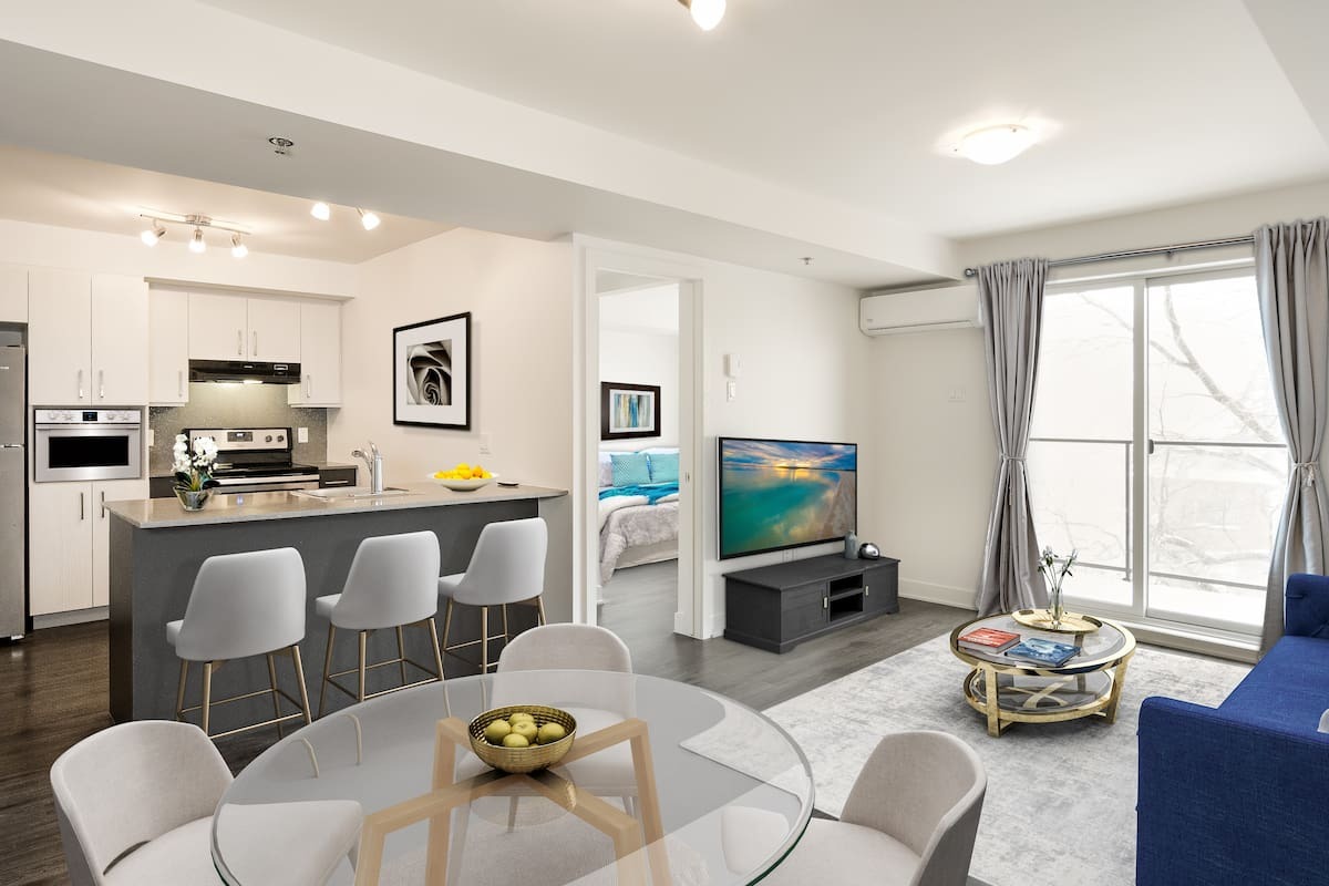 3 Bedroom Available At 6500 Decarie Blvd, Montreal - 6500 Decarie Blvd, Montréal | 2847368