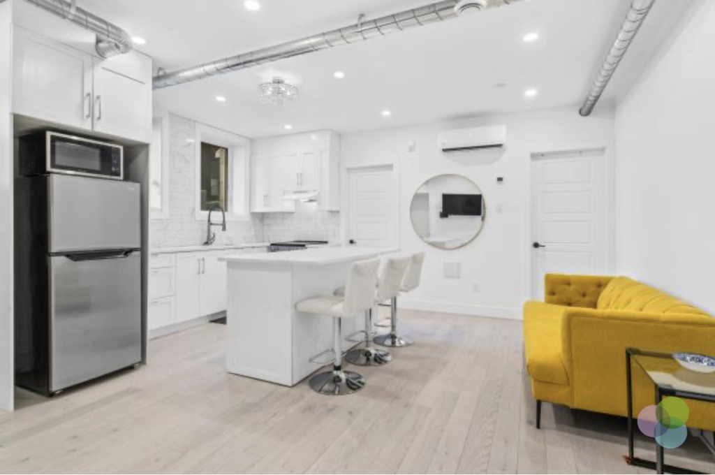 McGill Area - Superb 4 1/2 Furnished | 2847527