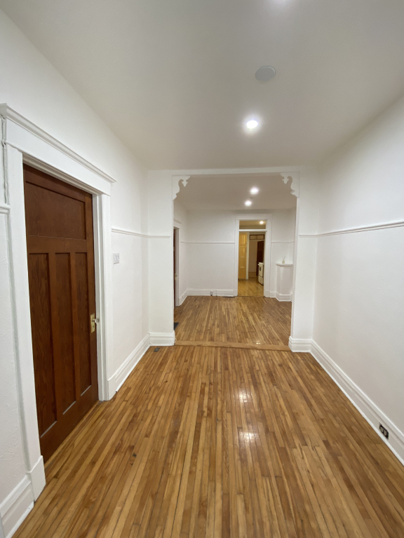 Grand 7/2 à Louer Dans Villeray | 2847545