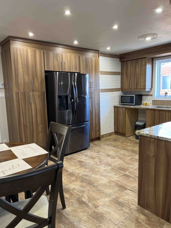 RIV. DES PRAIRIES 6 ½ IMMENSE TOTALEMENT | 2847548