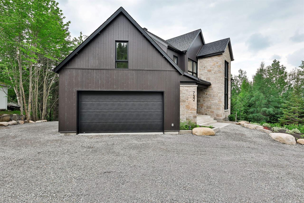 3 CH - 2 SDB - Sainte-Agathe-des-Monts - $3,550 /mo | 2847683
