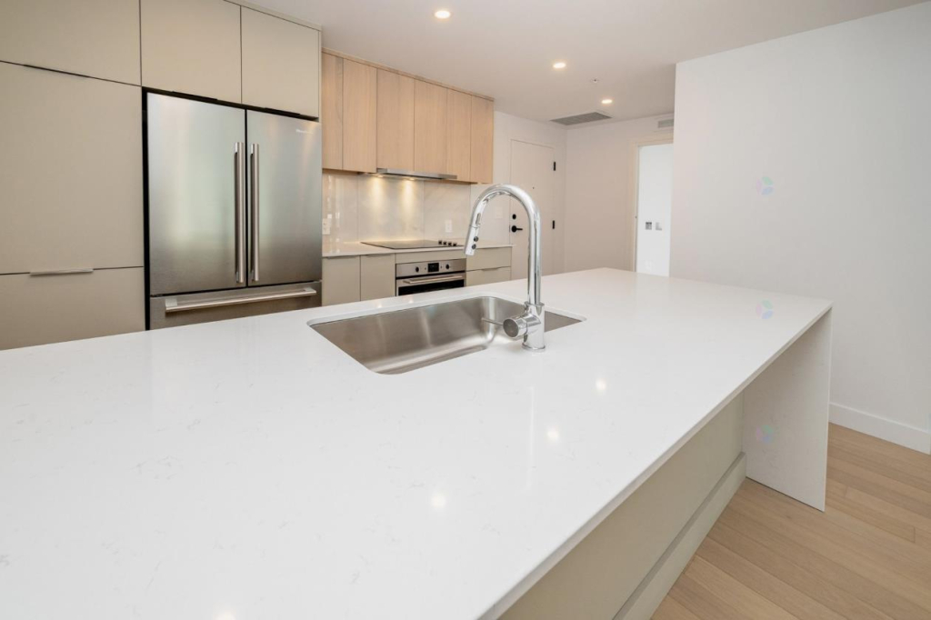 Condo 3 1/2 De Luxe 2025 à Louer Laval | 2847695