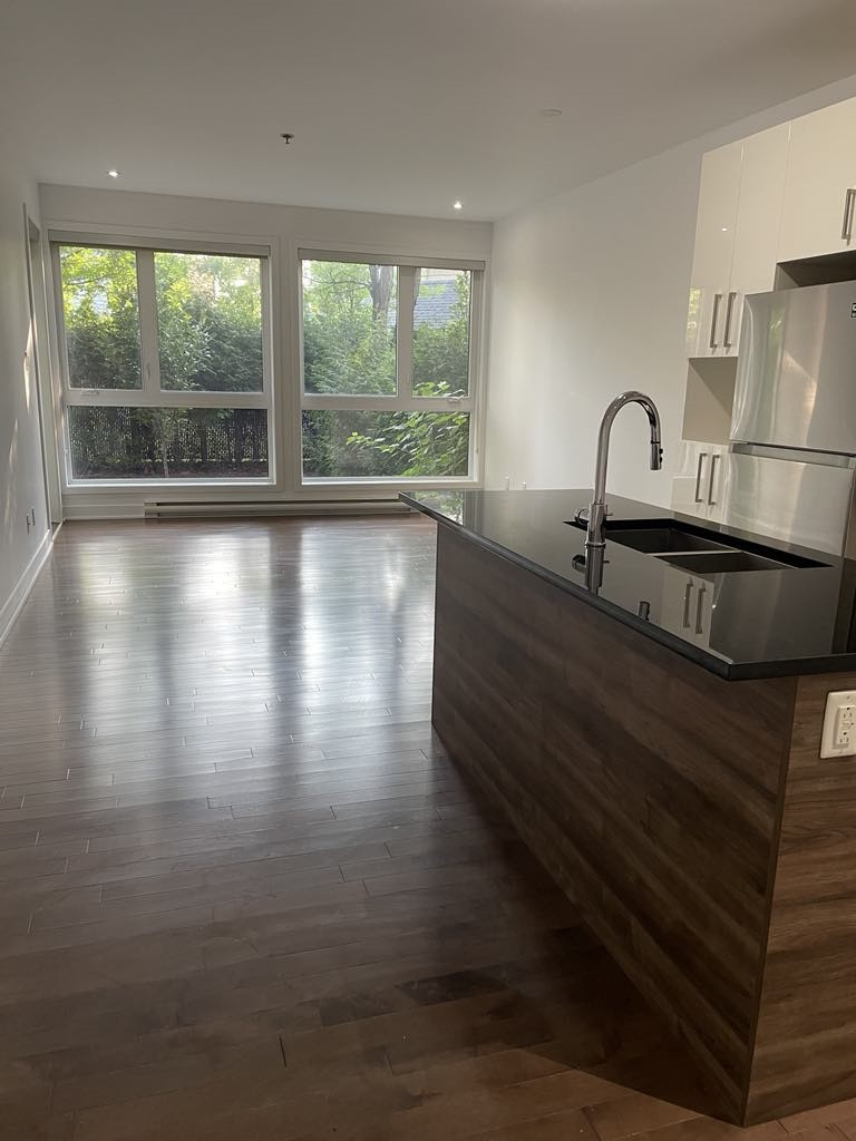 Condo 4 1/2 à Louer | 2847701