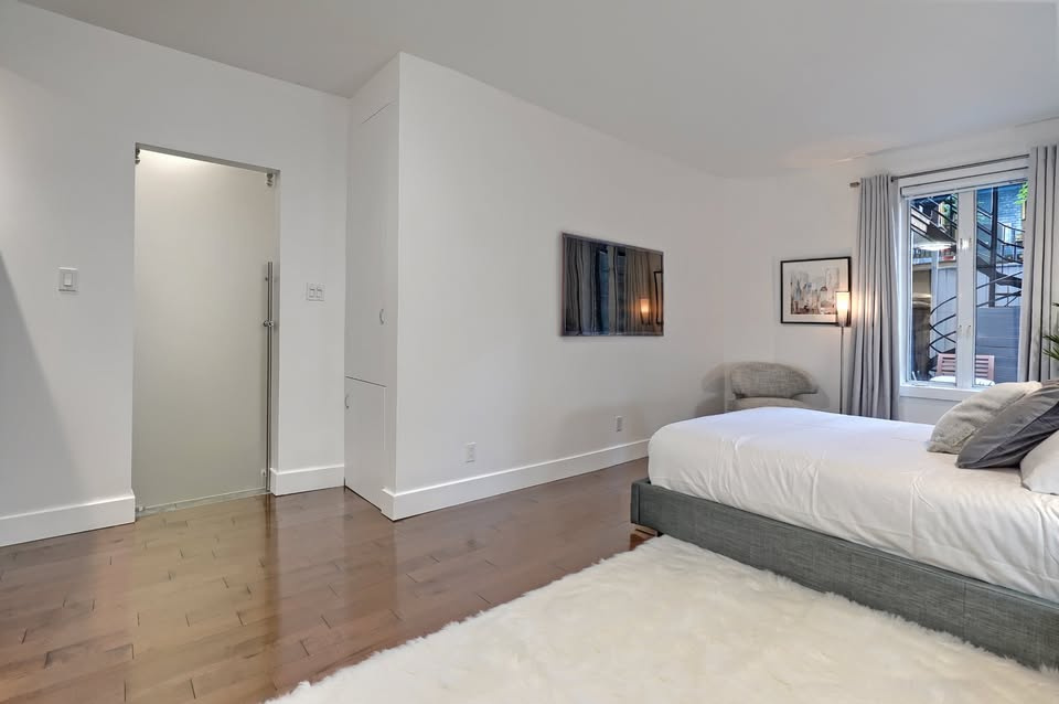 Ville-Marie - Superbe Condo 4 1/2 Meublé | 2847753