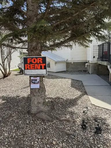 One bedroom close to downtown | 117 4 Avenue Southeast, High River | 2876890