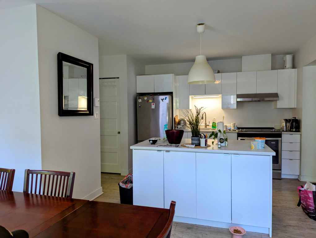 COLOCATION UNIQUE- MÉTRO FRONTENAC | 2847869